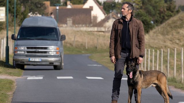 Vignette du programme télé Le voyageur - Saison 2