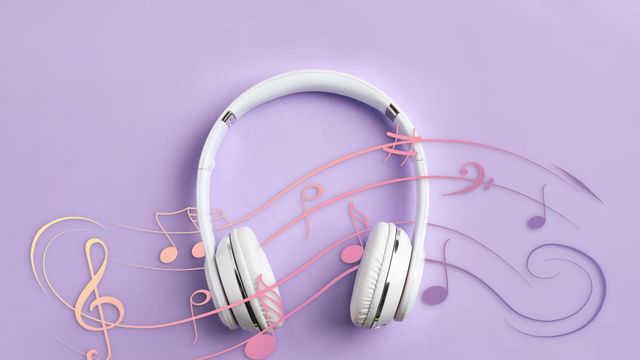 Vignette du programme télé Spots Partenaires C8 / Cstar