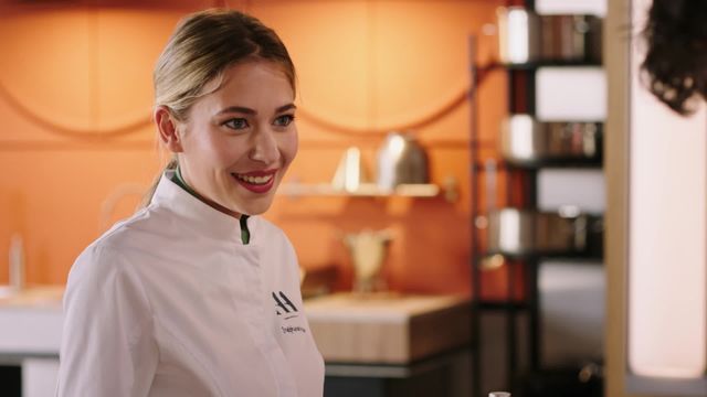 Vignette du programme télé Ici tout commence - Saison 6
