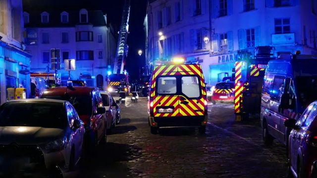 Vignette du programme télé 100 jours avec les secours - Saison 1
