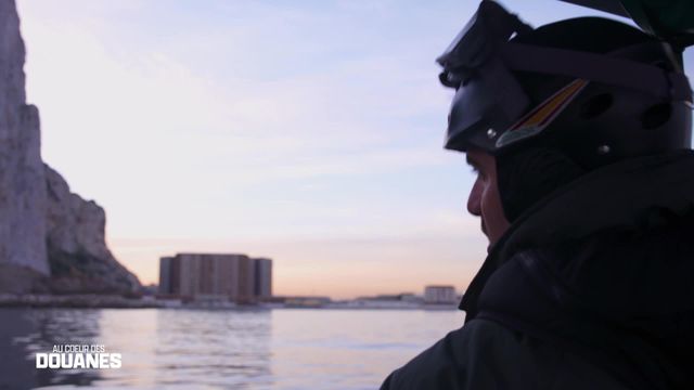Vignette du programme télé Au coeur des douanes : Espagne - Saison 5