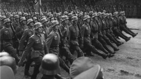 Vignette du programme télé La traque des nazis