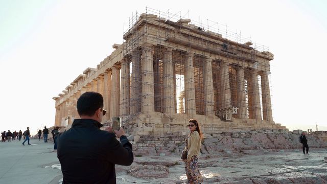 Vignette du programme télé L'Acropole : Le pillage d'un symbole