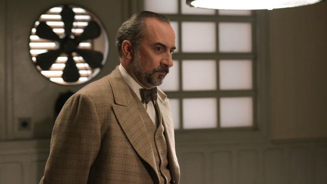 Vignette du programme télé Les petits meurtres d'Agatha Christie - Saison 1