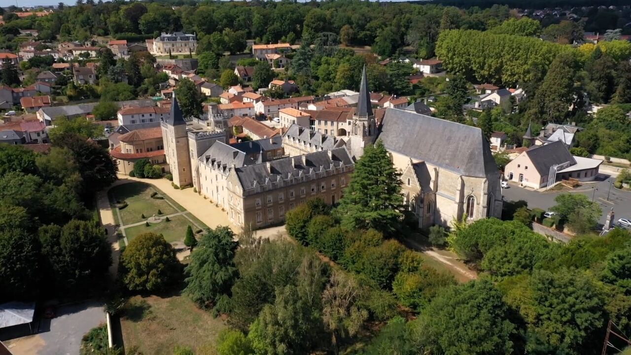 Vignette du programme télé Les 100 lieux qu'il faut voir