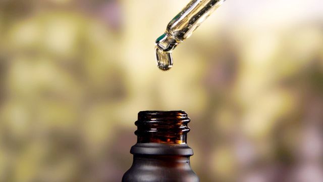 Vignette du programme télé Aromathérapie, des huiles vraiment essentielles ?