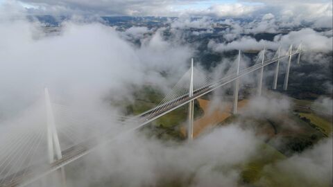 Vignette du programme télé L'A75 : sur la route du viaduc de Millau