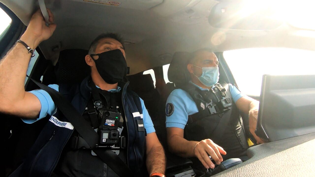 Vignette du programme télé 100 jours avec les gendarmes de Béziers