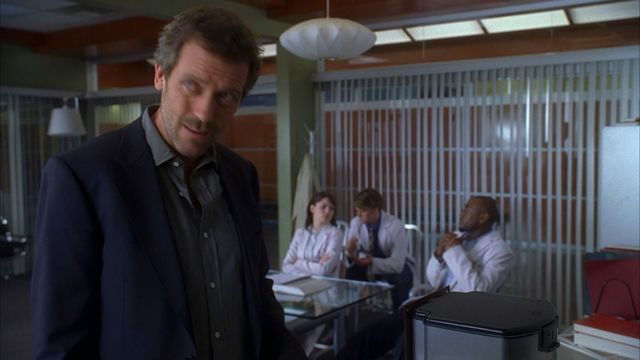 Vignette du programme télé Dr House - Saison 3