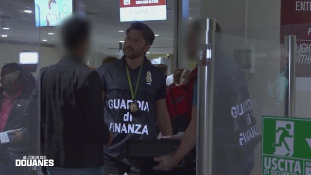 Vignette du programme télé Au coeur des douanes : Espagne - Saison 1