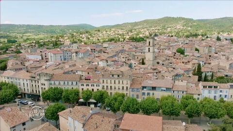 Vignette du programme télé Les 100 lieux qu'il faut voir