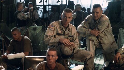 Vignette du programme télé La chute du Faucon noir