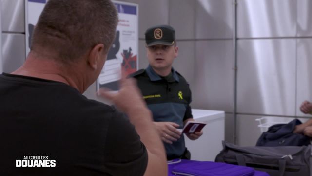 Vignette du programme télé Au coeur des douanes : Espagne - Saison 1