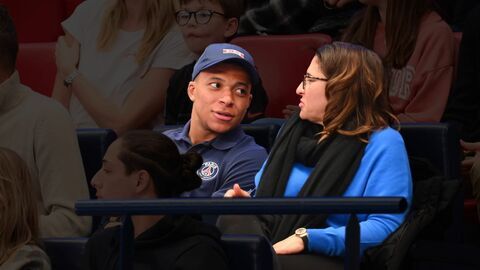 Vignette du programme télé Mbappé, la diplomatie du ballon rond