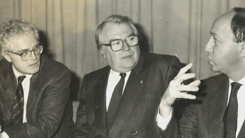 Vignette du programme télé Pierre Mauroy : une vie pour le parti