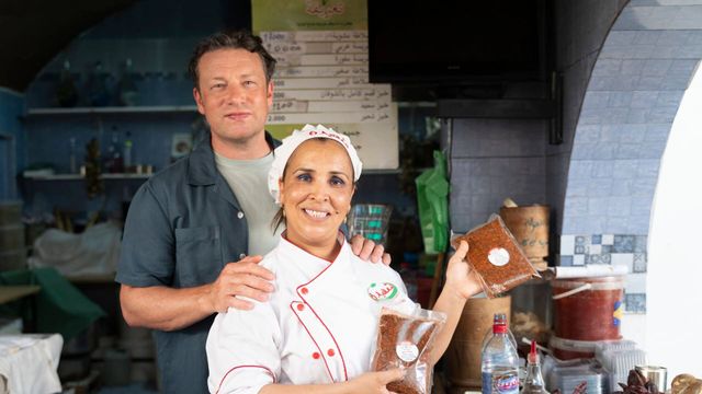 Vignette du programme télé Jamie cuisine la méditerranée