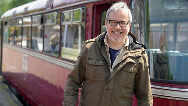 Vignette du programme télé Des trains pas comme les autres - Saison 13