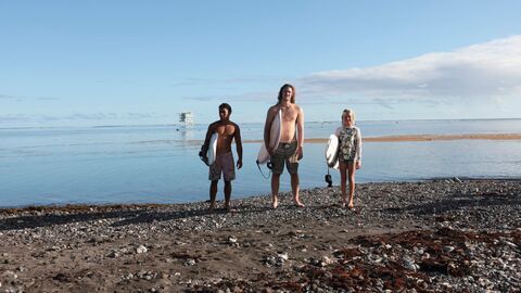 Vignette du programme télé Les enfants de Teahupo'o