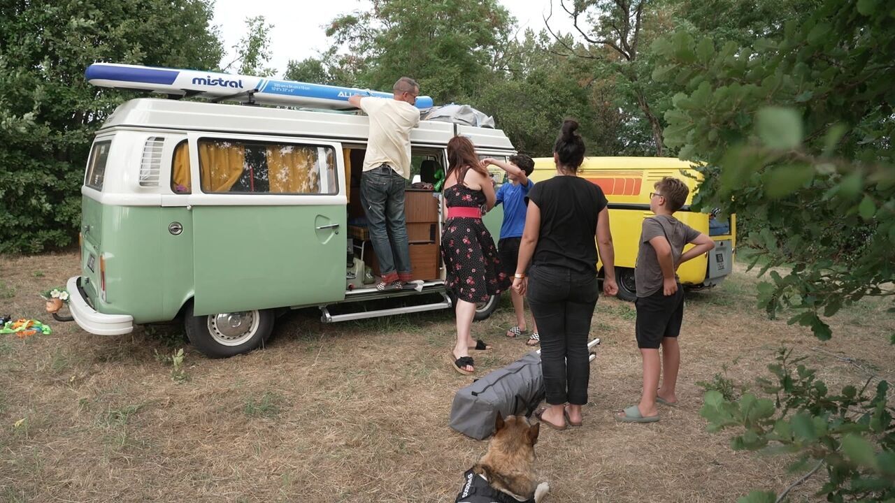 Vignette du programme télé La folie du camping-car : des vacances pas comme les autres
