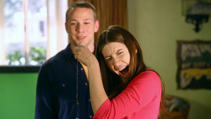 Vignette du programme télé The Middle (La table) S6 (4/24)