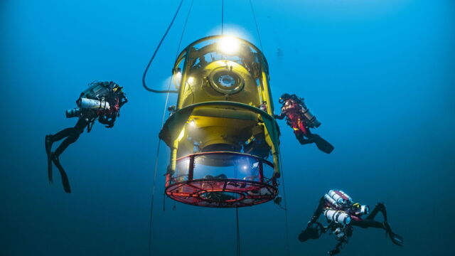 Vignette du programme télé Abysses, la conquête des fonds marins