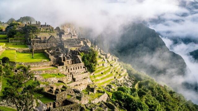 Vignette du programme télé Le mystère des Incas : des origines à la chute