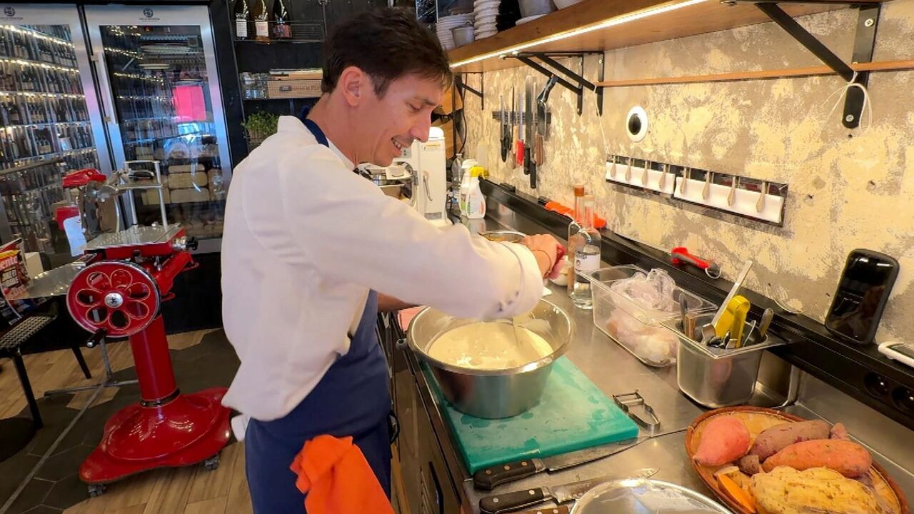 Vignette du programme télé Voyage en cuisine