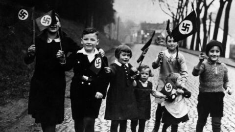 Vignette du programme télé Berlin 1933 : Le journal dʼune capitale