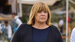 Vignette du programme télé La stagiaire (Toujours plus haut) S7 (3/6)