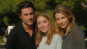 Vignette du programme télé Camping Paradis (Trois papas et une maman) S8 (4/6)