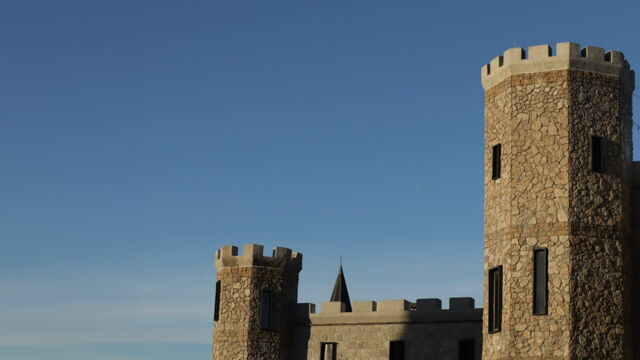 Vignette du programme télé Châteaux forts, une passion française