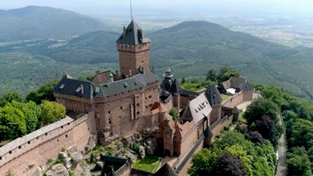 Vignette du programme télé Les châteaux de légende