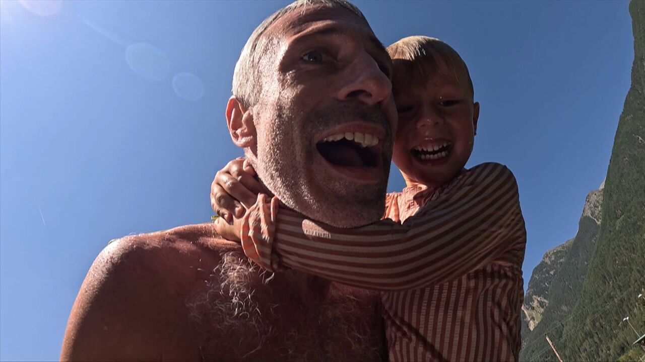 Vignette du programme télé Camping-cars : Les vacances de leur vie