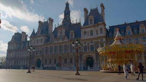 Vignette du programme télé L'hôtel de ville : mégastructure parisienne