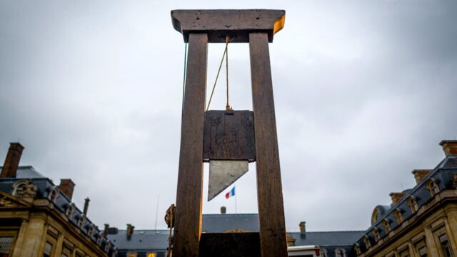 Vignette du programme télé La guillotine : une histoire française