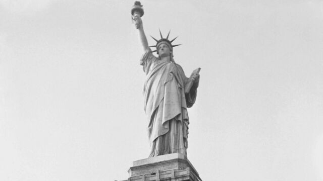 Vignette du programme télé Face à l'histoire : L'épopée de Lady Liberty