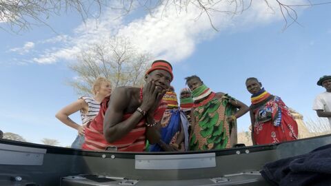 Vignette du programme télé Ambre coiffure, le salon voyageur