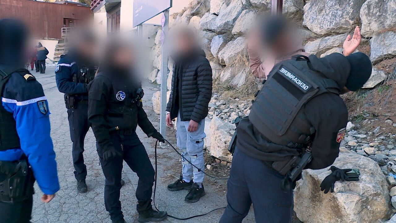 Vignette du programme télé 100 jours avec la police des Ardennes