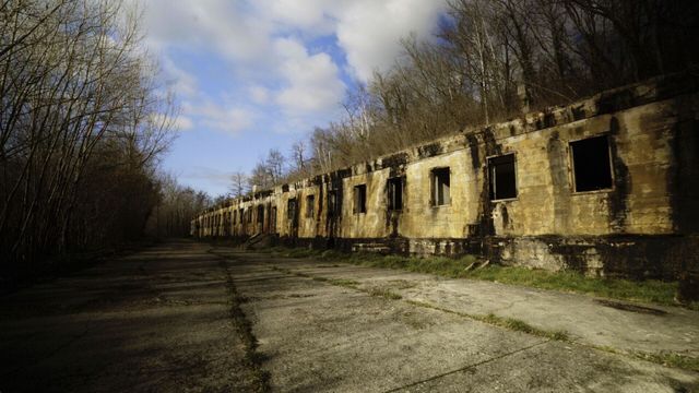 Vignette du programme télé Les bases secrètes des nazis - Saison 3