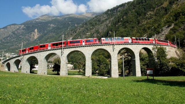 Vignette du programme télé Danger sur les rails