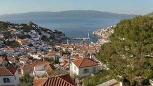 Vignette du programme télé Drôles de villes pour une rencontre (Hydra (Grèce)) S4 (n°2)