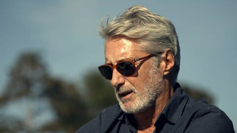 Vignette du programme télé Antoine de Caunes : la vie "rêvée" d'un enfant du rock