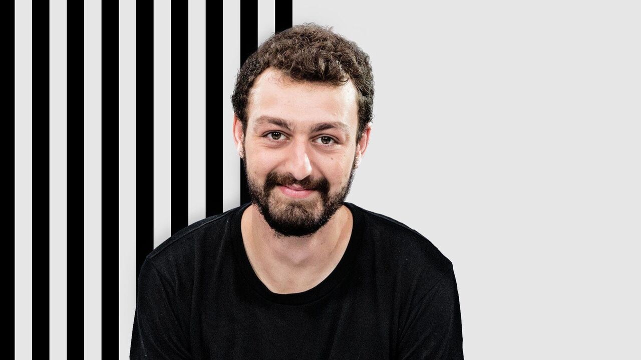 Vignette du programme télé Roman Frayssinet : Ô delà