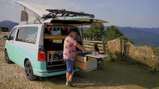 Vignette du programme télé La folie du camping-car : des vacances pas comme les autres