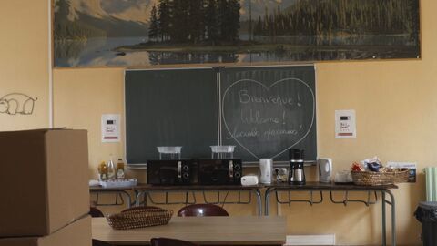 Vignette du programme télé Le maire, l'école et les Ukrainiens