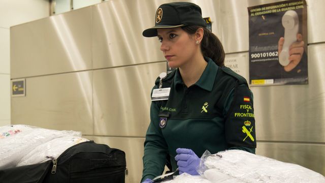 Vignette du programme télé Au coeur des douanes : Espagne - Saison 2