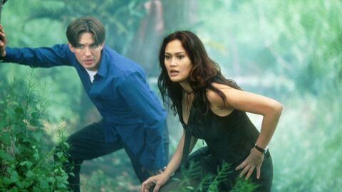 Vignette du programme télé Sydney Fox, l'aventurière