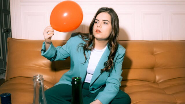 Vignette du programme télé Fanny Ruwet : On disait qu'on faisait la fête
