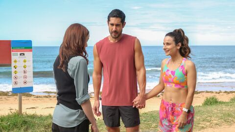 Vignette du programme télé Enquêtes au paradis