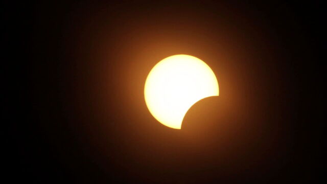 Vignette du programme télé Eclipse totale au-dessus de l'Europe